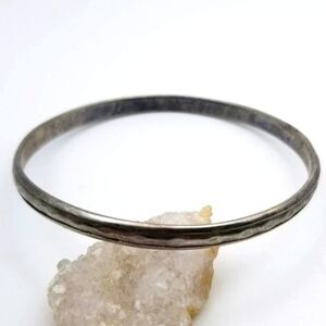 ‎Silver hammered bracelet bangle